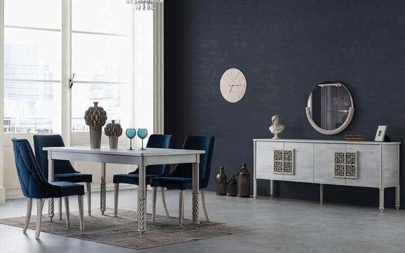 Küçük Salonda Yemek Masası Nereye Konmalı? Küçük Salonda Yemek Masası Nereye Konmalı?