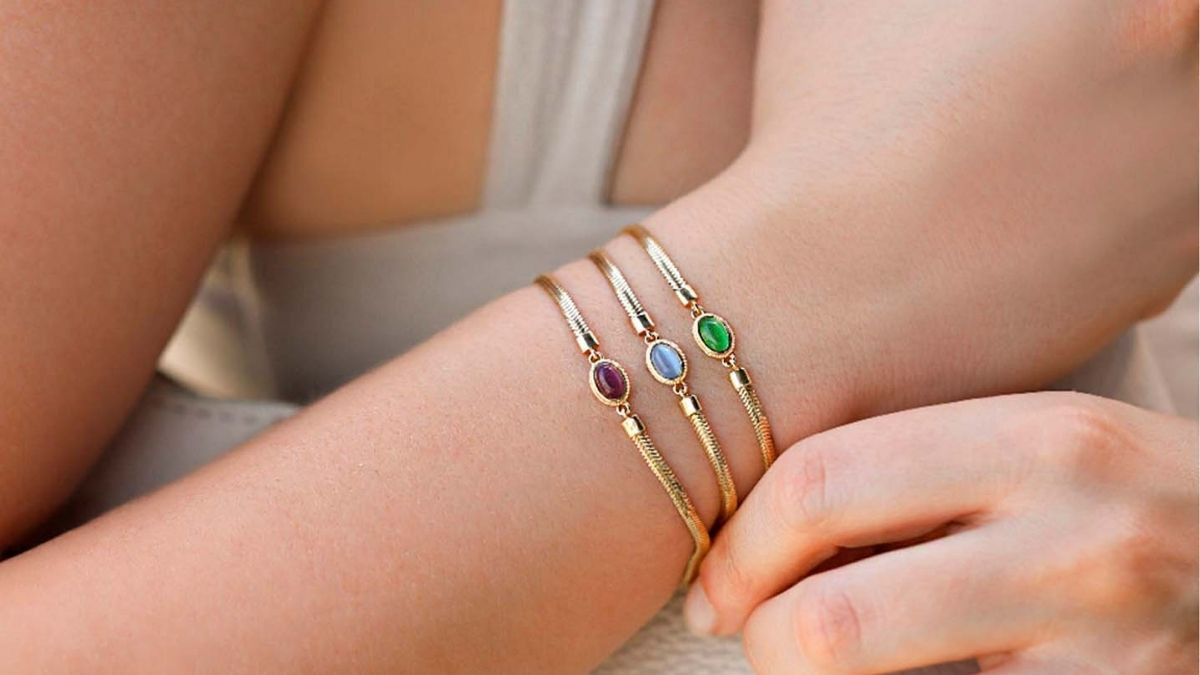 Gülaylar Altın Bileklik Koleksiyonu: Günlük ve Özel Kullanım  